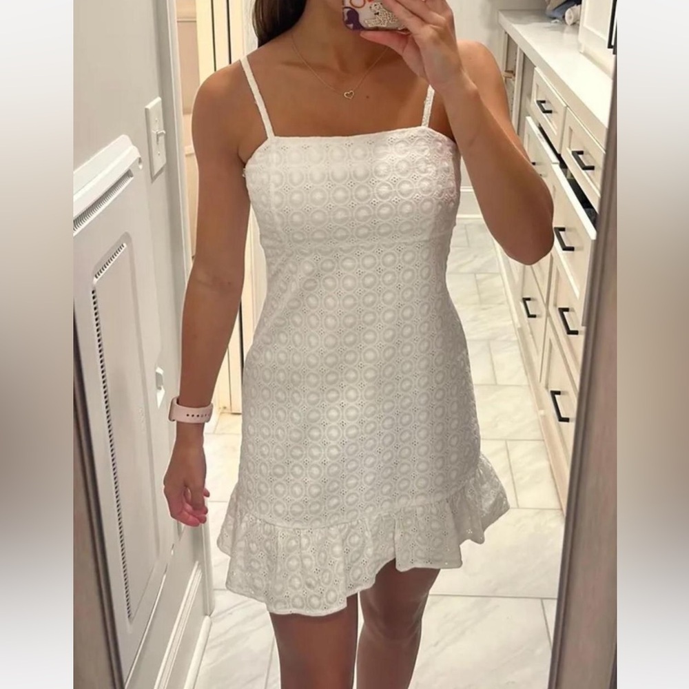 Gianni Bini Elegant White Eyelet Dress